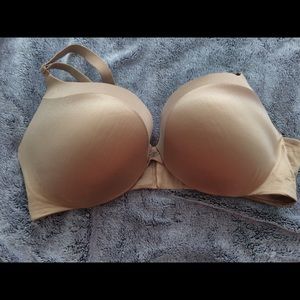 Victoria’s Secret push up bra
